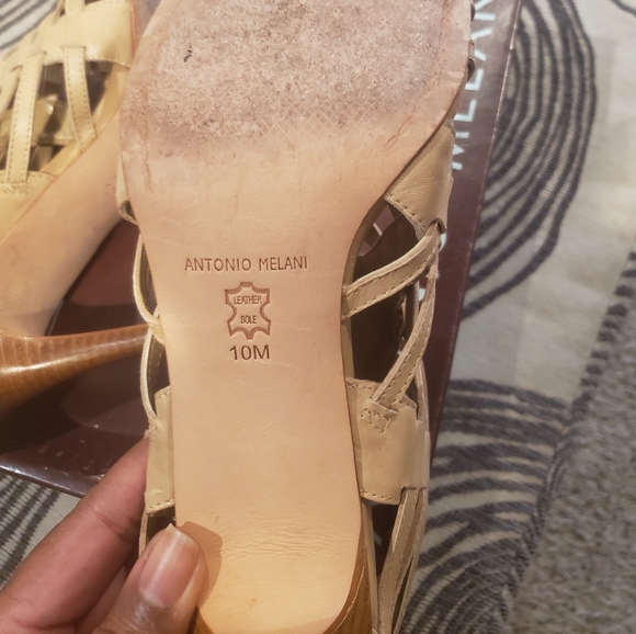 Antonio Melani Heels. - Picture 7 of 12